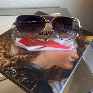 Quay sunnies